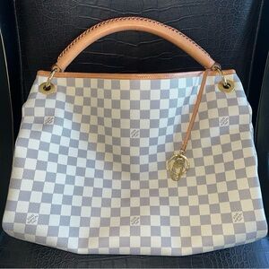 Authentic Louis Vuitton Artsy MM Damier Azur